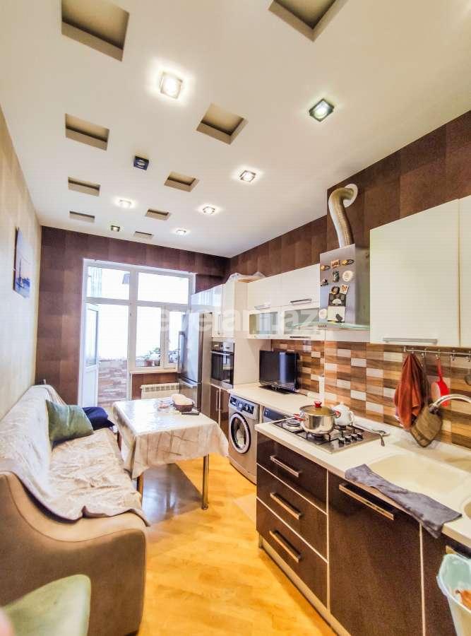 Satılır, yeni tikili, 3 otaqlı, 125 m², Bakı, Nizami r, Qara Qarayev m.