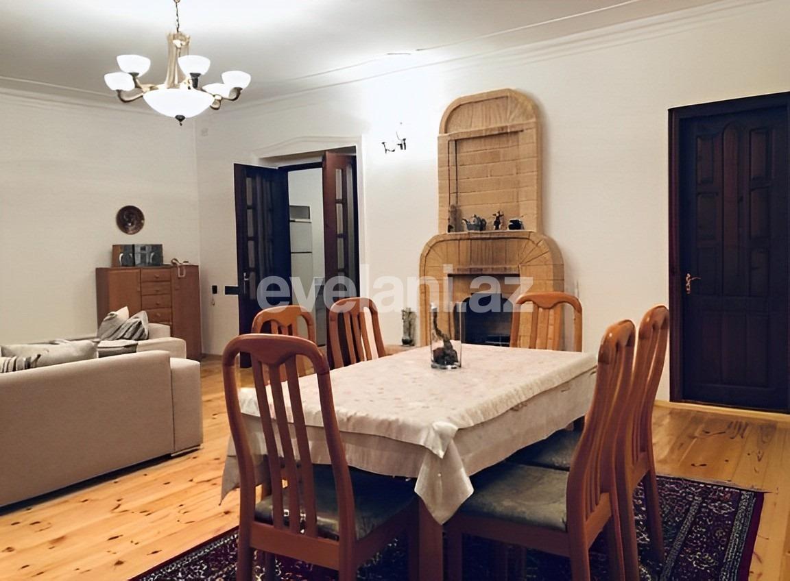 Rent, old building, 3 room, 120 m², Baku, Sabail r, Icheri Sheher m.