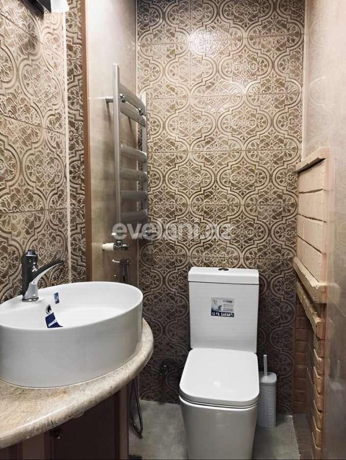 Rent, old building, 3 room, 120 m², Baku, Sabail r, Icheri Sheher m.