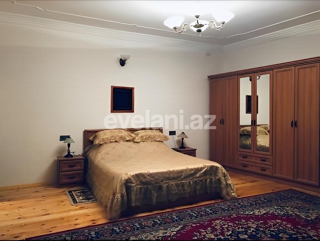 Rent, old building, 3 room, 120 m², Baku, Sabail r, Icheri Sheher m.
