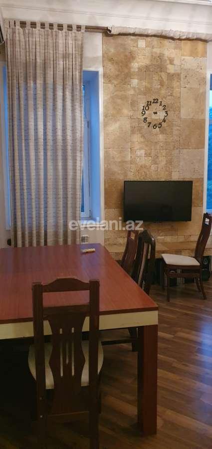 Rent, old building, 3 room, 80 m², Baku, Sabail r, Icheri Sheher m.