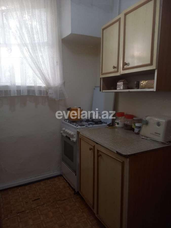 Продаётся, вторичка, 2-комнаты, 50 m², Баку, Ясамальский r, Элмляр Академиясы m.