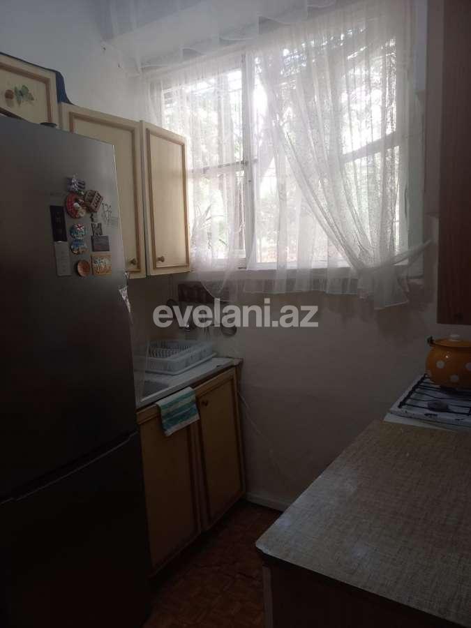 Продаётся, вторичка, 2-комнаты, 50 m², Баку, Ясамальский r, Элмляр Академиясы m.