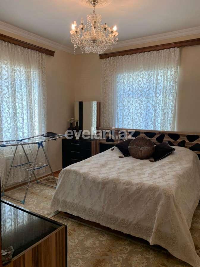Satılır, həyət evi / bağ, 5 otaqlı, 220 m², Bakı, Nizami r, Qara Qarayev m.