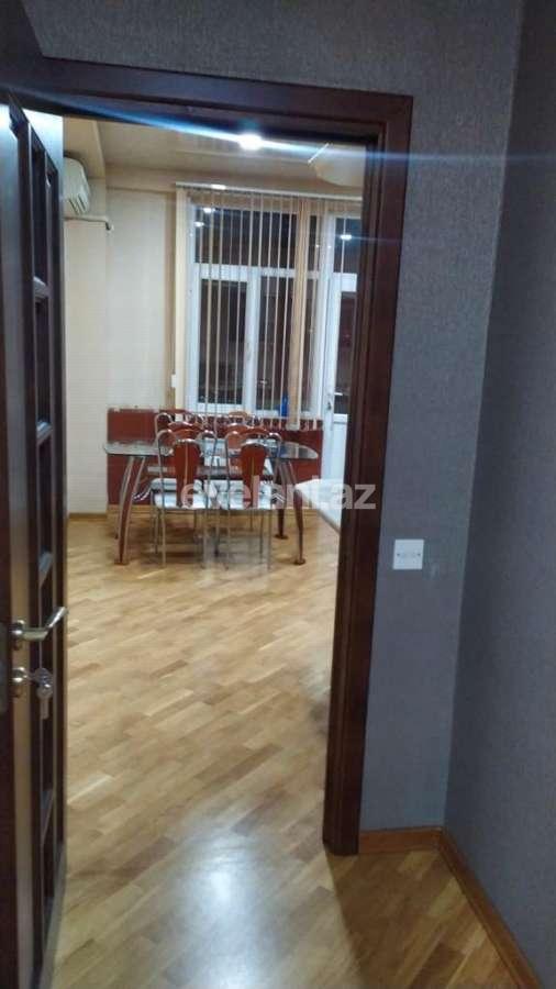 Satılır, yeni tikili, 2 otaqlı, 115 m², Bakı, Yasamal r, İnşaatçılar m.