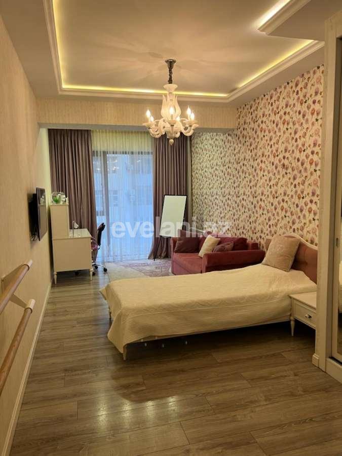 Satılır, yeni tikili, 4 otaqlı, 184 m², Bakı, Xətai r, Şah İsmayıl Xətai m.