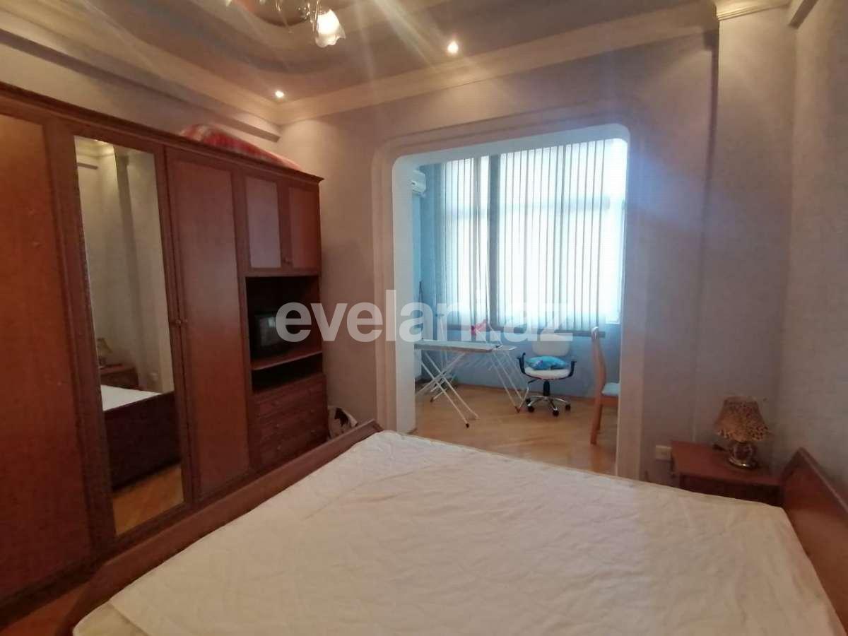 Rent, old building, 3 room, 100 m², Baku, Sabail r, Sahil m.