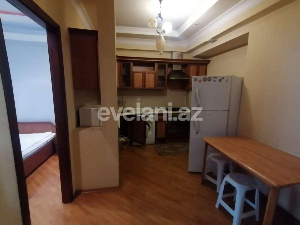 Rent, old building, 3 room, 100 m², Baku, Sabail r, Sahil m.