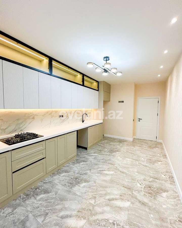 Satılır, yeni tikili, 4 otaqlı, 138 m², Bakı, Xətai r, Həzi Aslanov m.