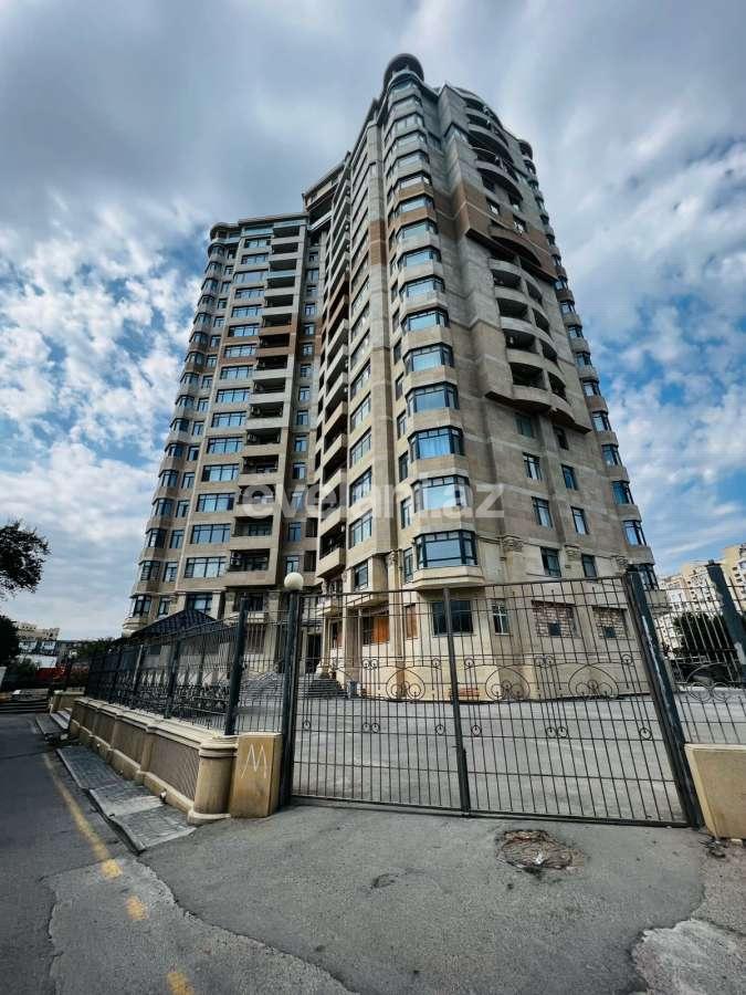Сдаётся, новостройка, 3-комнаты, 146 m², Баку, Ясамальский r, Ичери Шехер m.