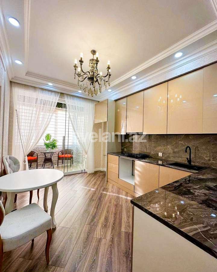 Satılır, yeni tikili, 3 otaqlı, 141 m², Bakı, Nizami r, Neftçilər m.