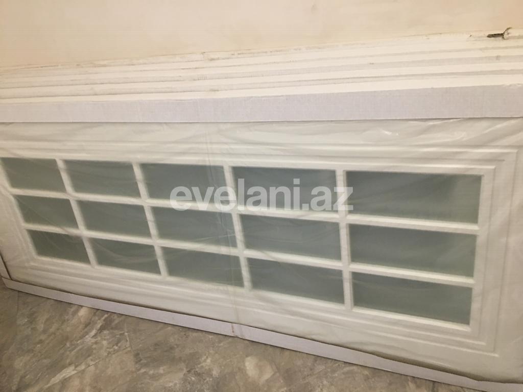 Satılır, həyət evi / bağ, 7 otaqlı, 290 m², Bakı, Səbail r, Badamdar q.