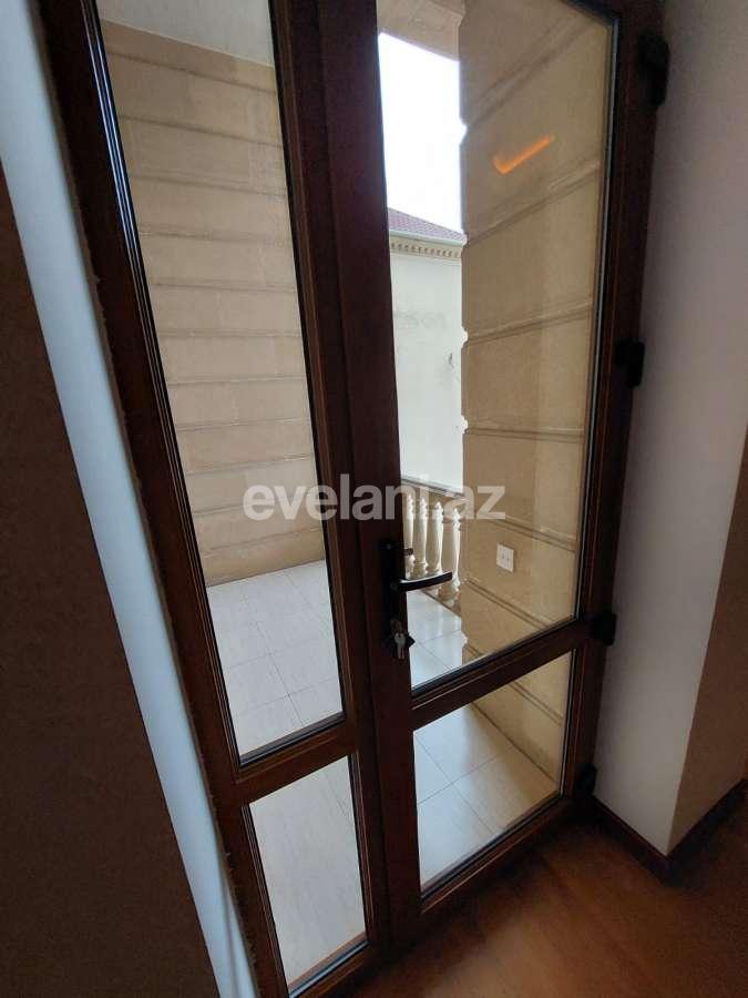 Satılır, həyət evi / bağ, 16 otaqlı, 800 m², Bakı, Nərimanov r, Gənclik m.