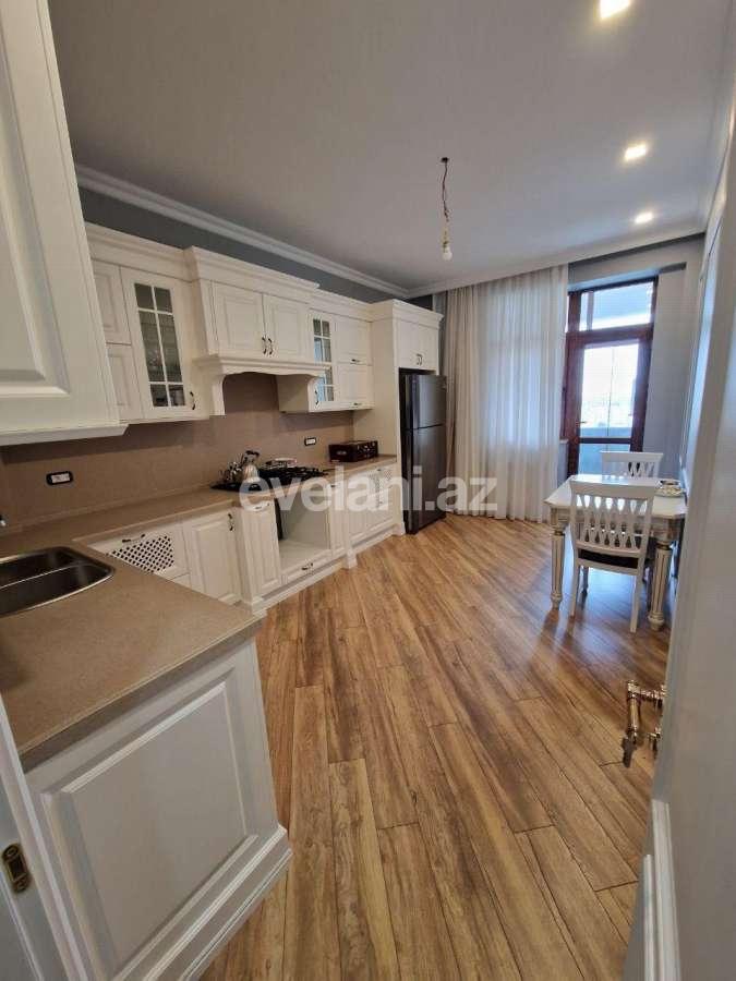 Satılır, yeni tikili, 4 otaqlı, 122 m², Bakı, Xətai r, Əhmədli q.