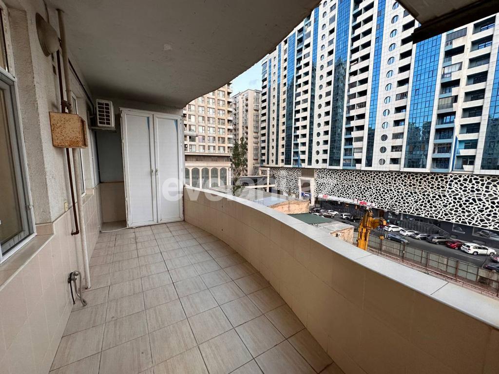 Kirayə verilir, yeni tikili, 2 otaqlı, 84 m², Bakı, Xətai r, Şah İsmayıl Xətai m.