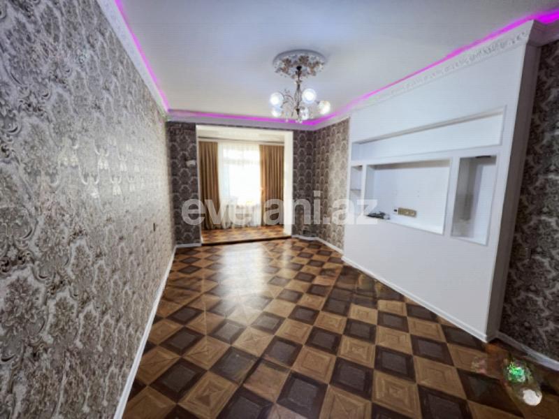 Satılır, köhnə tikili, 2 otaqlı, 65 m², Bakı, Sabunçu r, Bakıxanov q, Neftçilər m.