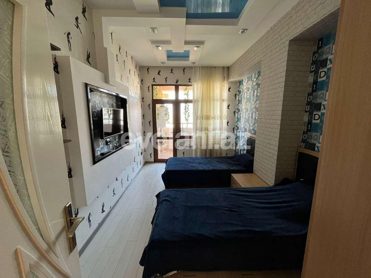 Rent, new building, 3 room, 140 m², Baku, Yasamal r.