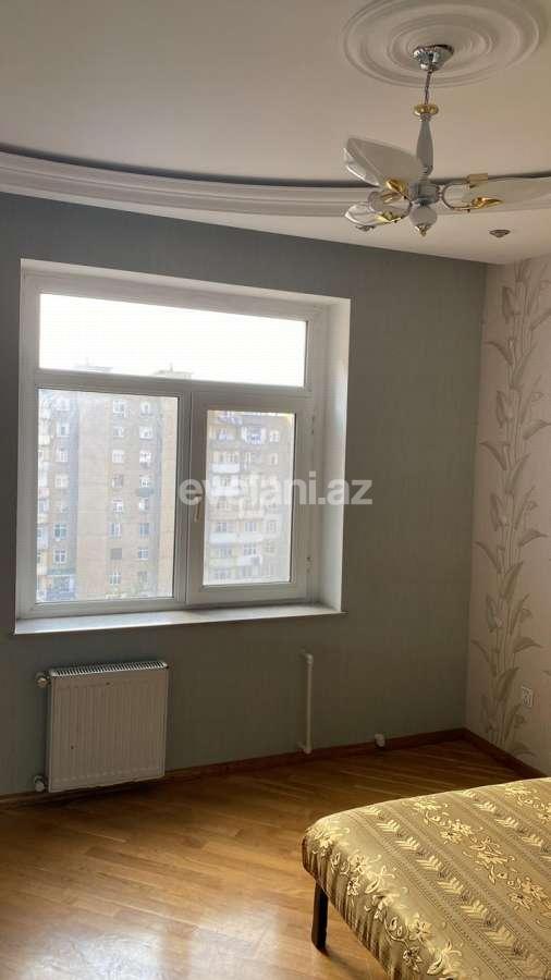 Rent, old building, 4 room, 100 m², Baku, Khatai r, Hazi Aslanov m.