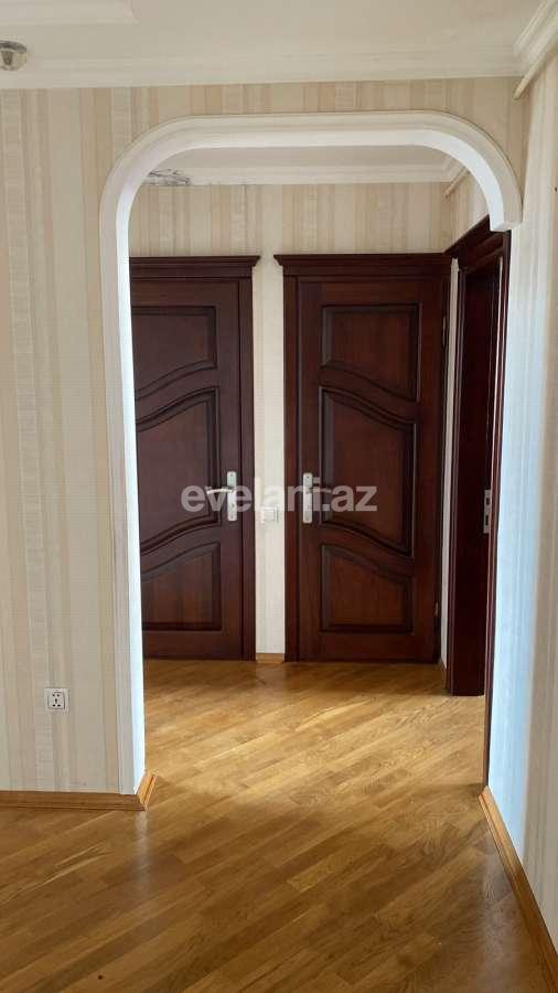 Rent, old building, 4 room, 100 m², Baku, Khatai r, Hazi Aslanov m.
