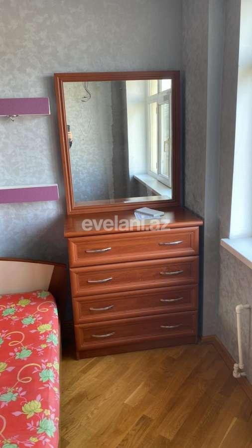 Rent, old building, 4 room, 100 m², Baku, Khatai r, Hazi Aslanov m.