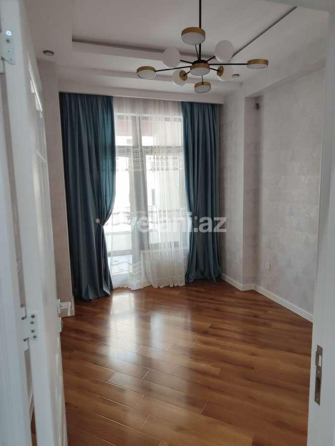 Kirayə verilir, yeni tikili, 3 otaqlı, 62 m², Bakı, Nəsimi r, 5-ci mikrorayon q, Memar Əcəmi m.
