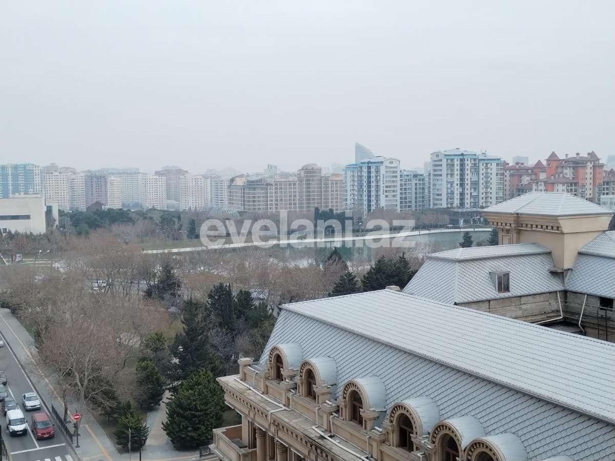 Satılır, yeni tikili, 4 otaqlı, 227 m², Bakı, Gənclik m.