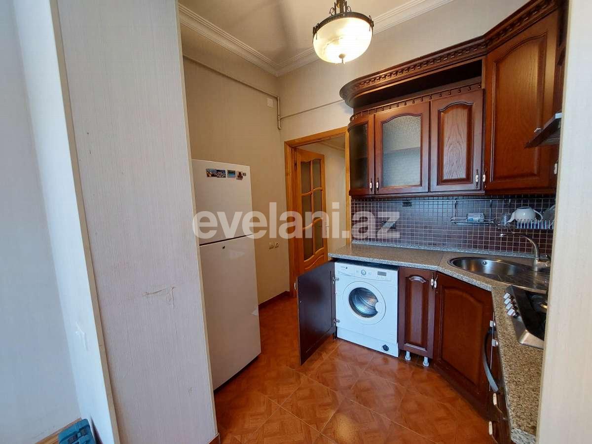 Rent, old building, 2 room, 75 m², Baku, Yasamal r, Elmlar Akademiyası m.