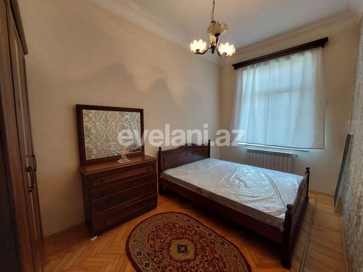 Rent, old building, 2 room, 75 m², Baku, Yasamal r, Elmlar Akademiyası m.