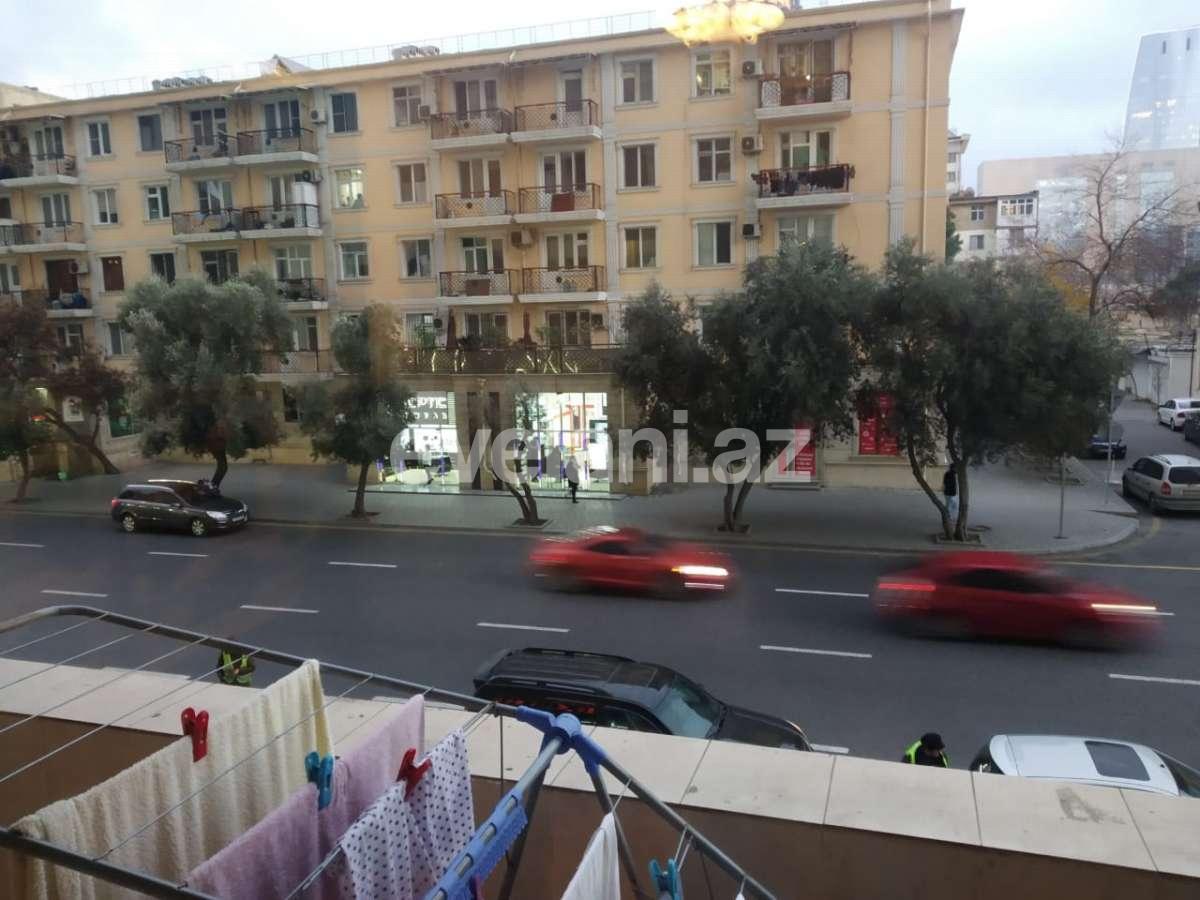 Kirayə verilir, yeni tikili, 3 otaqlı, 115 m², Bakı, Şah İsmayıl Xətai m.