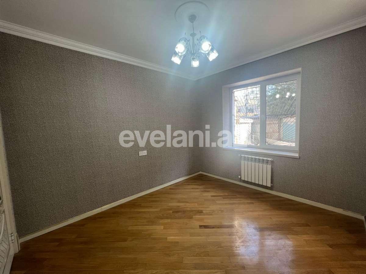 Satılır, köhnə tikili, 2 otaqlı, 50 m², Bakı, Xətai r, Xalqlar Dostluğu m.