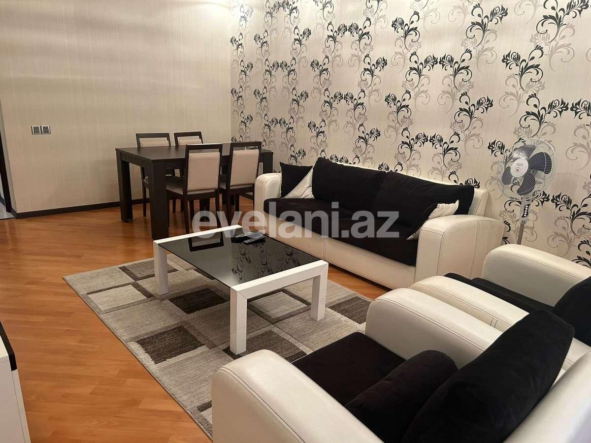 Rent, old building, 2 room, 65 m², Baku, Khatai r, 28 may m.