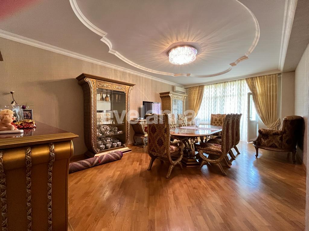 Satılır, yeni tikili, 2 otaqlı, 99.99 m², Bakı, Nəsimi r, 28 may m.