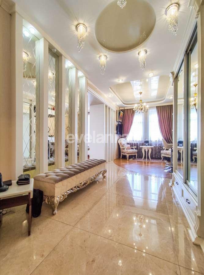 Kirayə verilir, yeni tikili, 4 otaqlı, 250 m², Bakı, Səbail r, Sahil m.