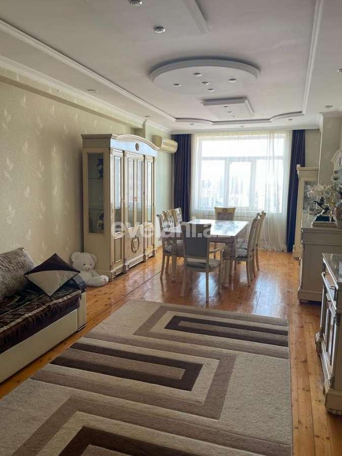 Satılır, yeni tikili, 3 otaqlı, 130 m², Bakı, Nərimanov r, Nəriman Nərimanov m.