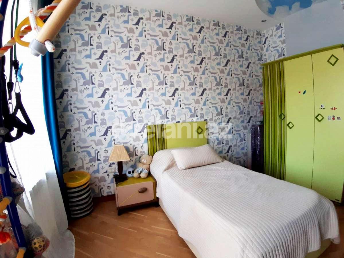 Satılır, yeni tikili, 4 otaqlı, 165 m², Bakı, Yasamal r, Elmlər Akademiyası m.