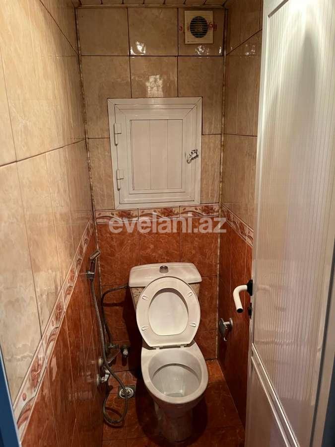Satılır, köhnə tikili, 3 otaqlı, 90 m², Bakı, Binəqədi r, 9-cu mikrorayon q, Azadlıq prospekti m.