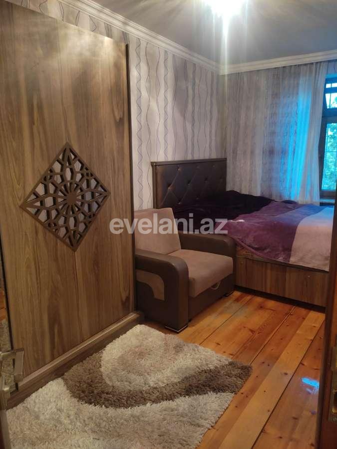 Satılır, köhnə tikili, 2 otaqlı, 50 m², Bakı, Nizami r, 8-ci kilometr q, Qara Qarayev m.