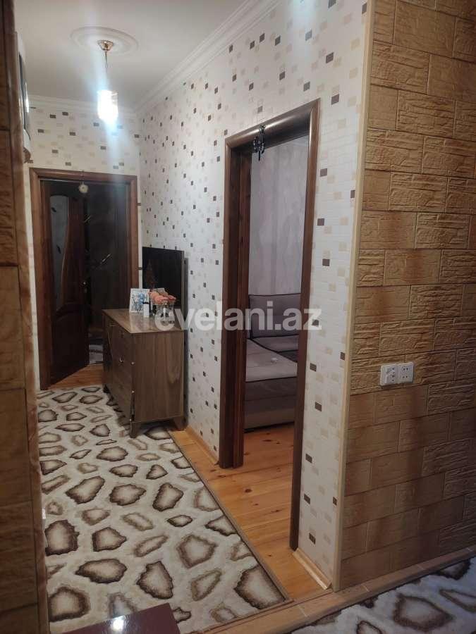 Satılır, köhnə tikili, 2 otaqlı, 50 m², Bakı, Nizami r, 8-ci kilometr q, Qara Qarayev m.