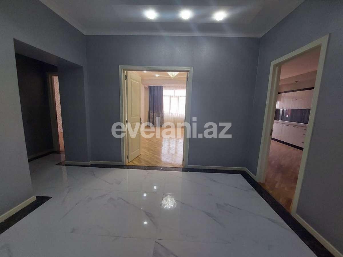 Satılır, yeni tikili, 2 otaqlı, 105 m², Bakı, Binəqədi r, 8-ci mikrorayon q, Azadlıq prospekti m.
