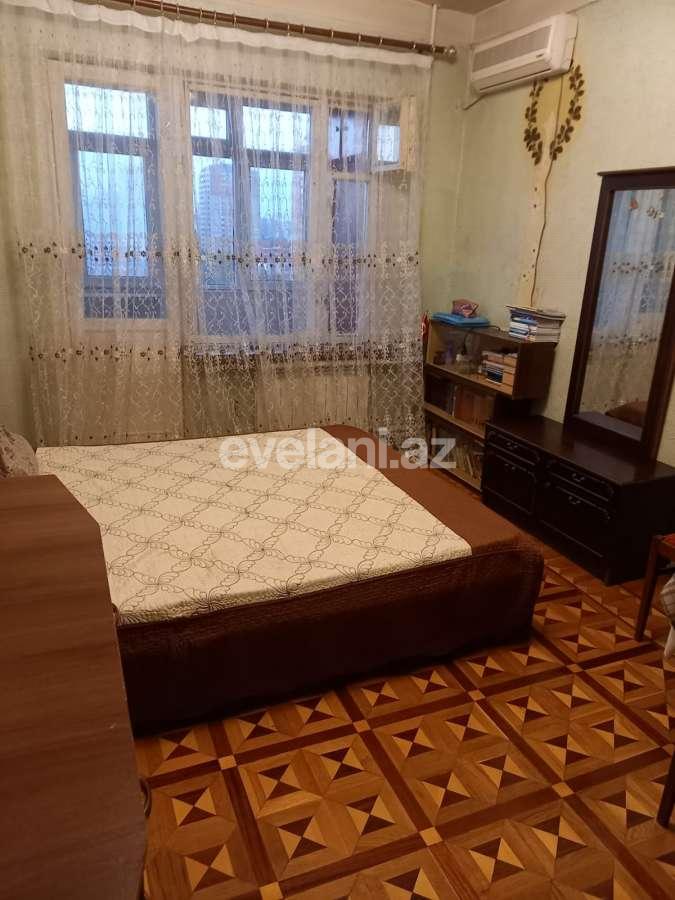 Продаётся, вторичка, 5-комнаты, 130 m², Баку, Ясамальский r, Ени Ясамал p, Иншаатчылар m.