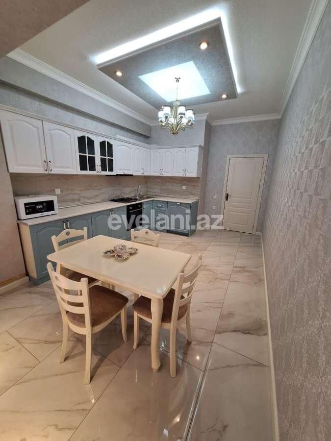 Satılır, yeni tikili, 3 otaqlı, 128 m², Bakı, Nəsimi r, 4-cü mikrorayon q, Memar Əcəmi m.