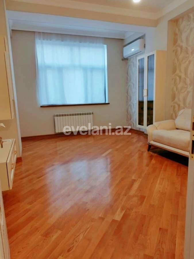 Satılır, yeni tikili, 2 otaqlı, 62 m², Bakı, Nəsimi r, 4-cü mikrorayon q, Memar Əcəmi m.