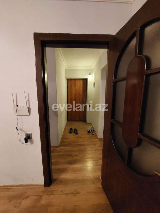 Rent, old building, 2 room, 76 m², Baku, Nizami r, Gara Garayev m.