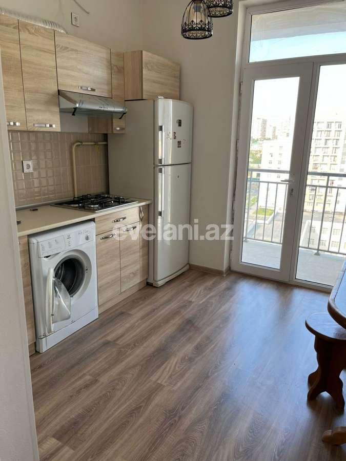 Сдаётся, вторичка, 3-комнаты, 67 m², Баку, Ясамальский r, Ени Ясамал p, Иншаатчылар m.