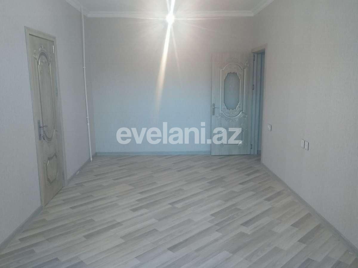 Kirayə verilir, köhnə tikili, 2 otaqlı, 70 m², Bakı, Binəqədi r, 8-ci mikrorayon q, Azadlıq prospekti m.