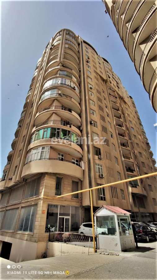 Kirayə verilir, yeni tikili, 4 otaqlı, 200 m², Bakı, Xətai r.