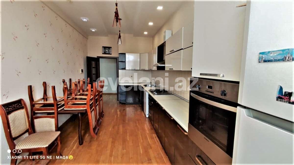 Kirayə verilir, yeni tikili, 4 otaqlı, 200 m², Bakı, Xətai r.