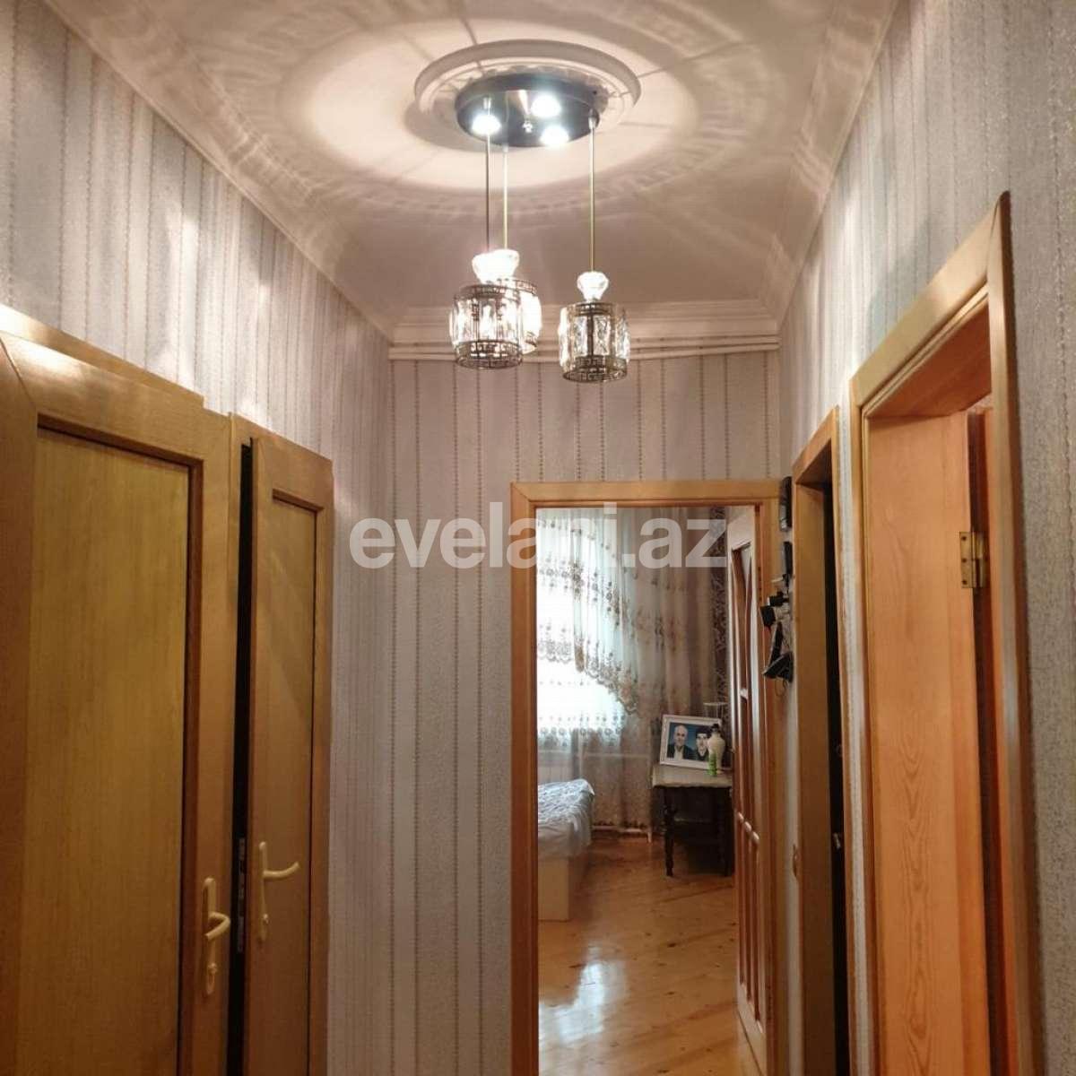 Satılır, köhnə tikili, 2 otaqlı, 60 m², Bakı, Xətai r, Həzi Aslanov m.