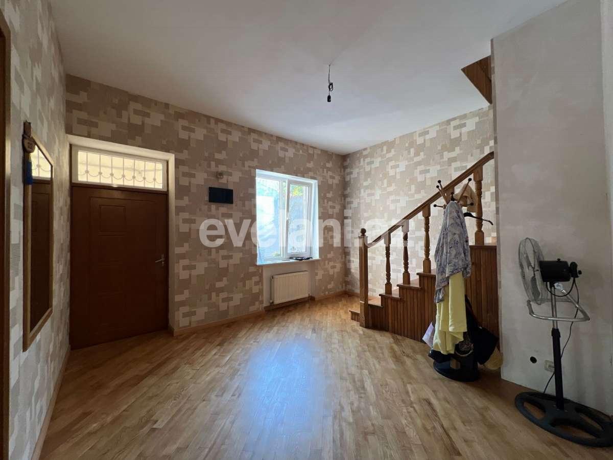 Satılır, həyət evi / bağ, 4 otaqlı, 180 m², Bakı, Binəqədi r, M. Rəsulzadə q, Dərnəgül m.