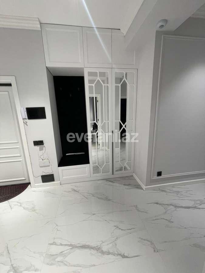 Satılır, yeni tikili, 3 otaqlı, 118 m², Bakı, Nərimanov r.